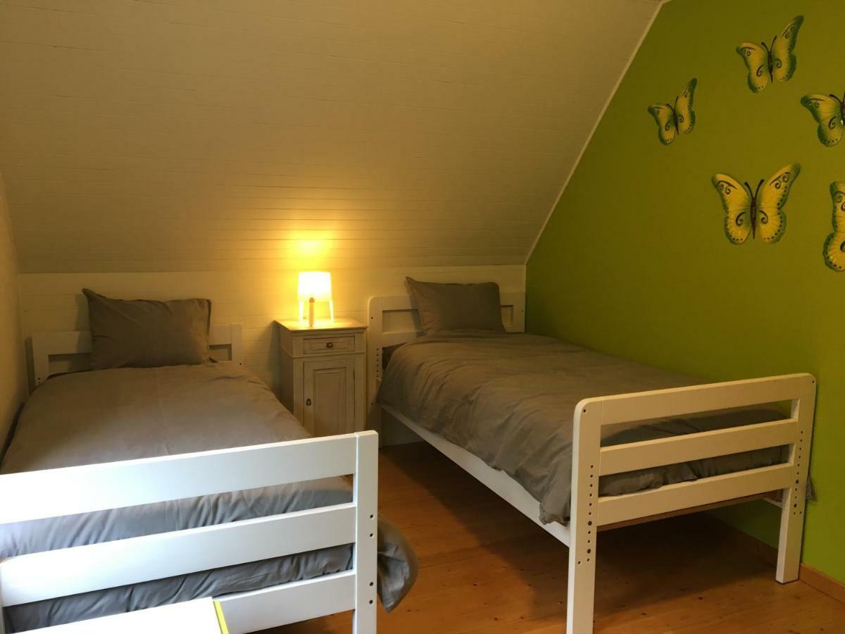 Stropershuisje Stekene Esterno foto
